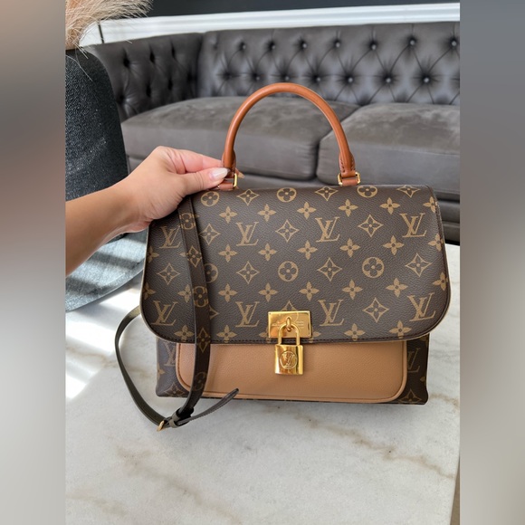 Louis Vuitton Marignan Handbag Monogram Canvas in Sesame - Picture 3 of 17